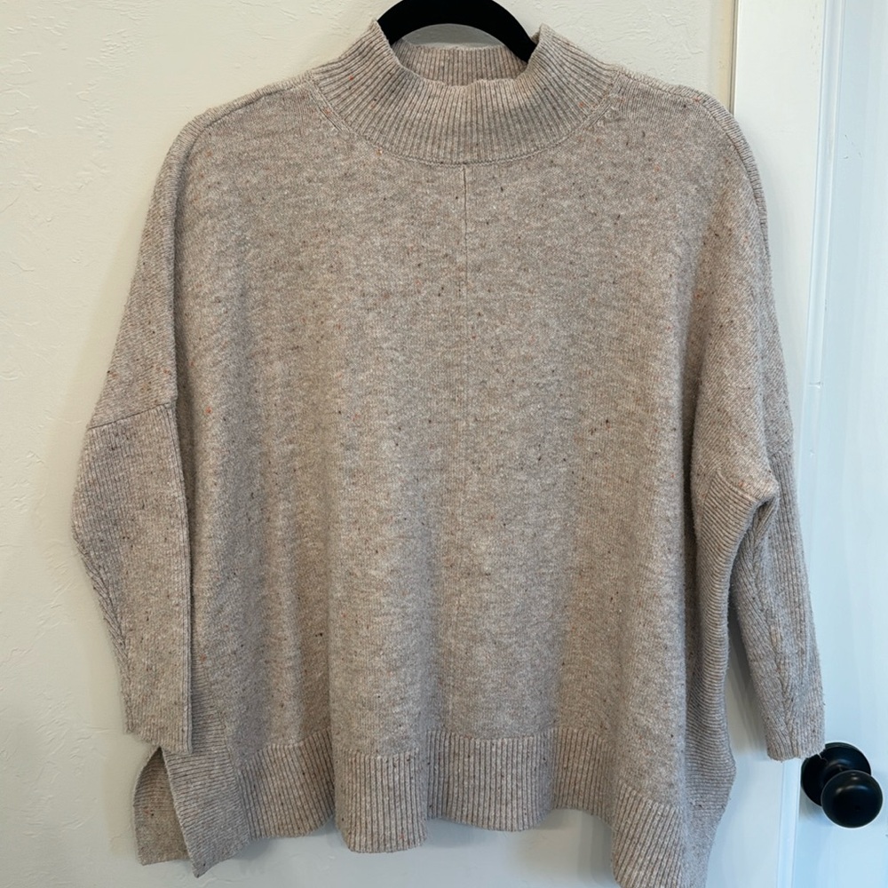 LOFT Oatmeal Speckled Sweater - Petite
